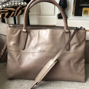 Beige Coach handbag